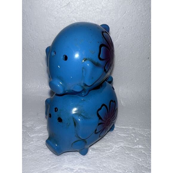 Vintage Stacking Magnetic Blue Pigs Salt and Pepper Shakers Hawaiian Tropical - Picture 2 of 9